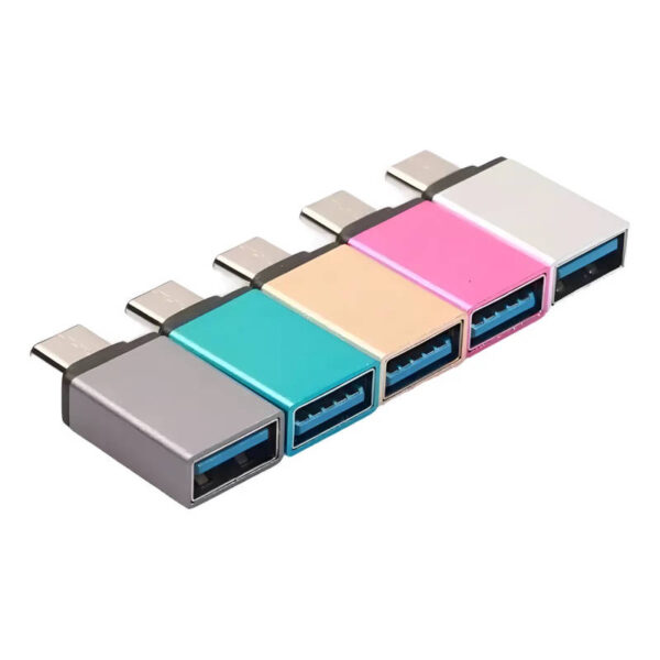 Adaptador OTG tipo-C - vista lateral Adaptador OTG tipo-C - vista lateral