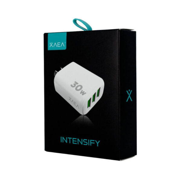 Cargador 220V Xaea Intensify - 3 USB + cable tipo C - caja