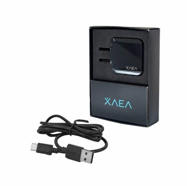 Cargador 220V Xaea MOD10 - 1 USB + cable tipo C - interior de la caja Cargador 220V Xaea MOD10 - 1 USB + cable tipo C - interior de la caja