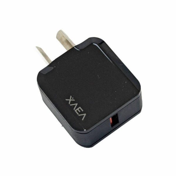 Cargador 220V Xaea MOD10 - 1 USB + cable tipo C - vista superior del cargador Cargador 220V Xaea MOD10 - 1 USB + cable tipo C - vista superior del cargador