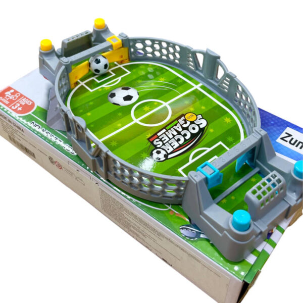 Juego de mesa flipper cancha de fútbol Zumo - juego vista lateral Juego de mesa flipper cancha de fútbol Zumo - juego vista lateral