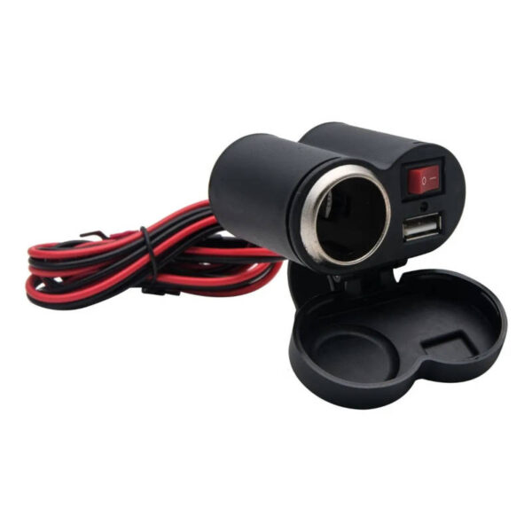 Cargador para moto cCargador para moto con USB y encendedor Lambo Tech LT-25120 - vista lateral cercana Cargador para moto cCargador para moto con USB y encendedor Lambo Tech LT-25120 - vista lateral cercana
