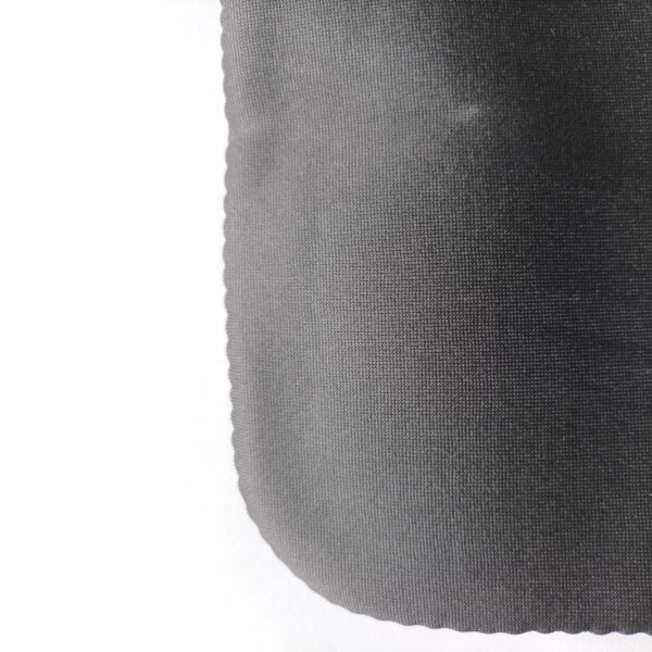 Funda para netbook tablet 7 8'' neopreno 18.9x14.5cm - detalle de esquina Funda para netbook tablet 7 8'' neopreno 18.9x14.5cm - detalle de esquina