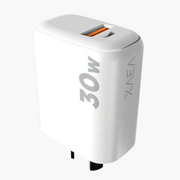 Cargador 220V Xaea Intensify – 1 USB + 1 USB tipo C + cable tipo C - cargador - vista a lo largo Cargador 220V Xaea Intensify – 1 USB + 1 USB tipo C + cable tipo C - cargador - vista a lo largo