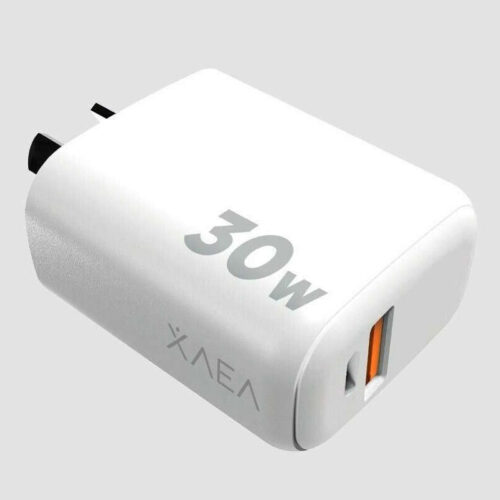 Cargador 220V Xaea Intensify – 1 USB + 1 USB tipo C + cable tipo C - cargador - vista de puertos