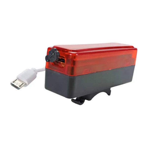 Luz trasera para bicicleta recargable Qixun QX-W06 - vista de puerto de carga Luz trasera para bicicleta recargable Qixun QX-W06 - vista de puerto de carga