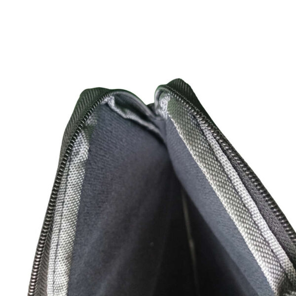 Maletín para notebook hasta 15.6'' - vista de material interno del bolsillo principal